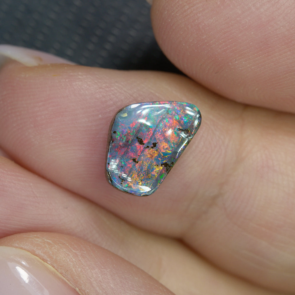 loose opal