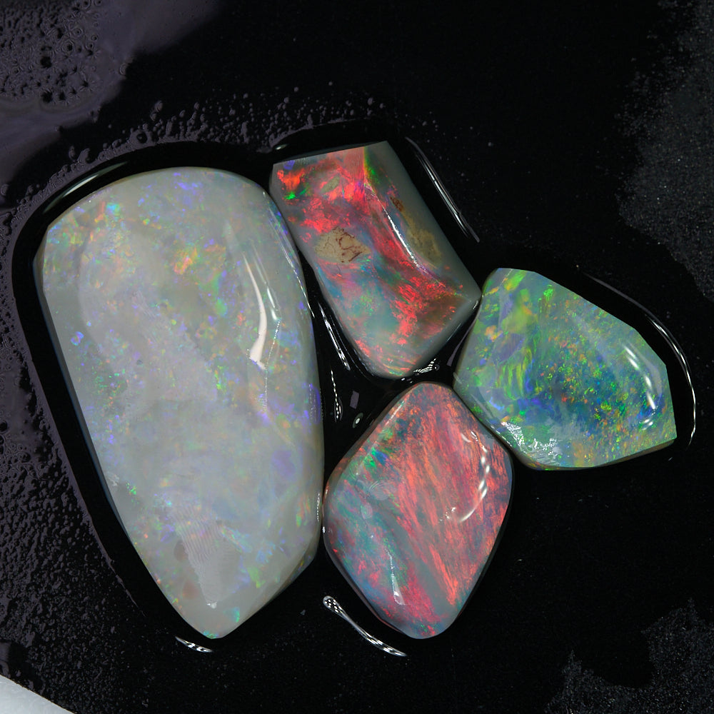 16.82 cts Rough Opal Parcel Lightning Ridge Rubs