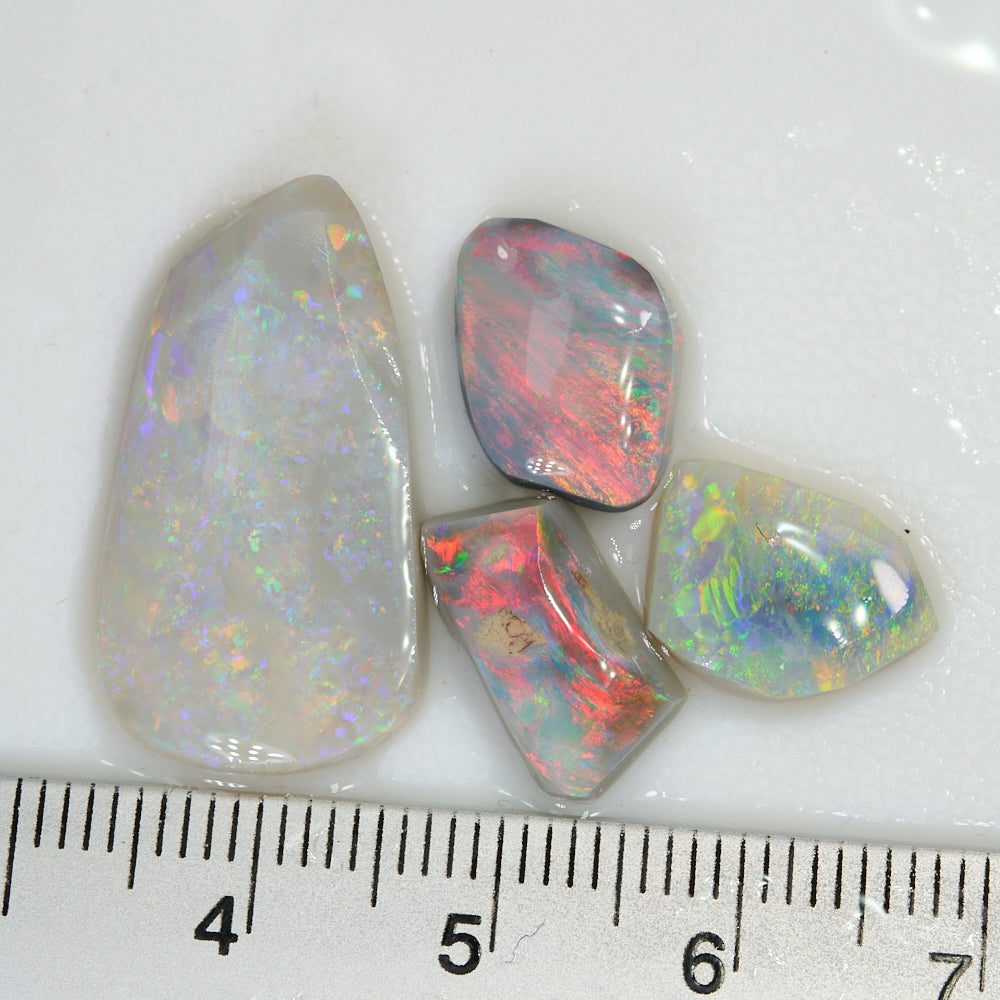 16.82 cts Rough Opal Parcel Lightning Ridge Rubs