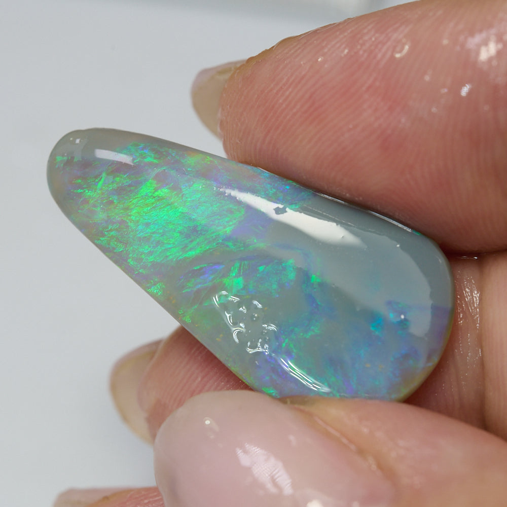 10.8 cts Rough Opal Lightning Ridge Rub