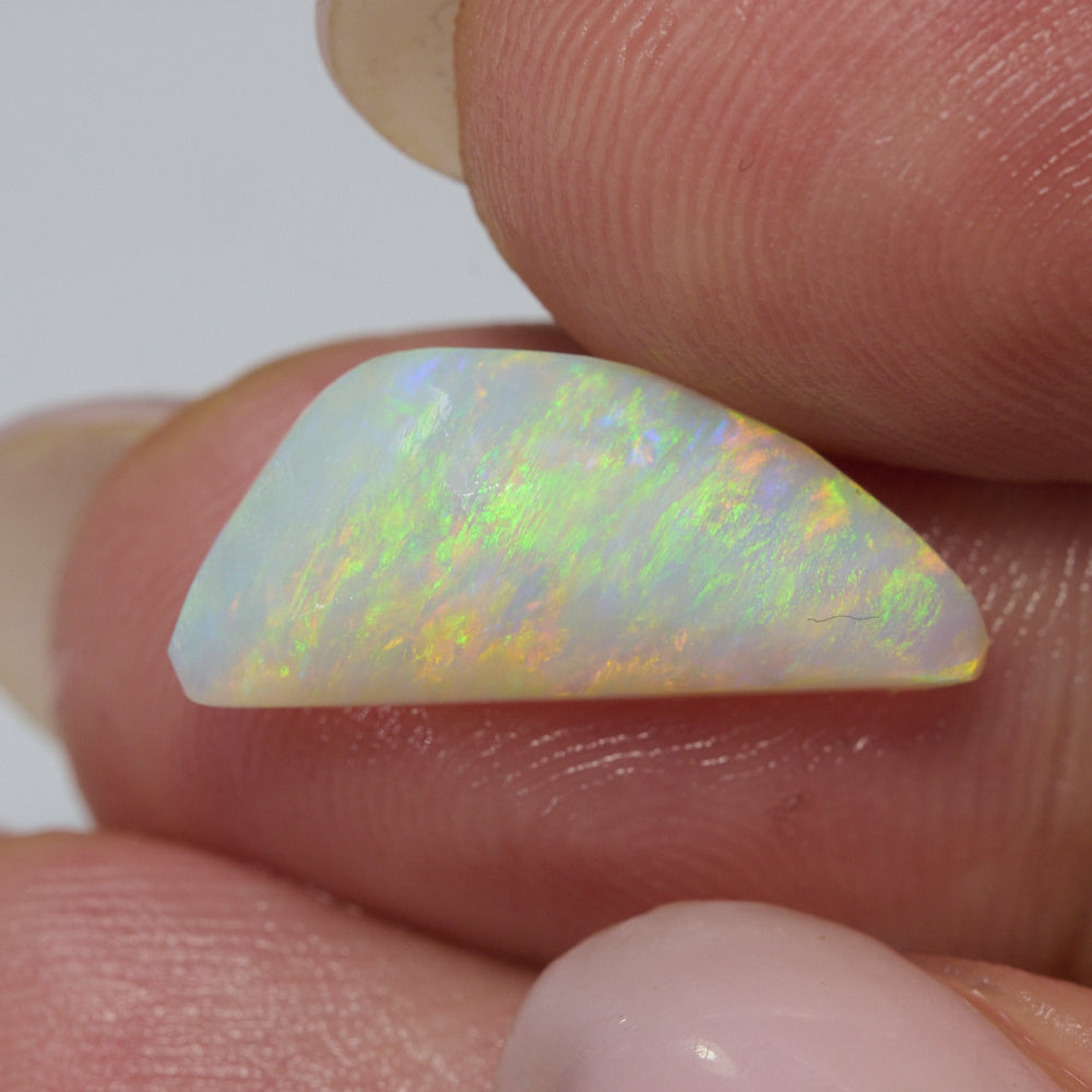3.59 cts Rough Opal Lightning Ridge Rub