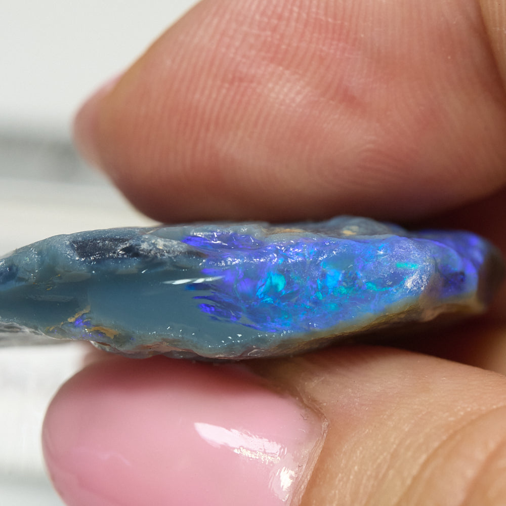 37.5 cts Rough Black Opal Lightning Ridge for Carving