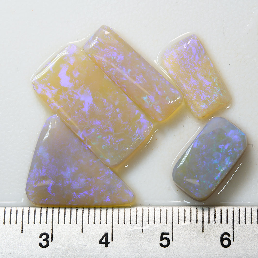 20.8 cts Rough Opal Parcel Lightning Ridge Rubs