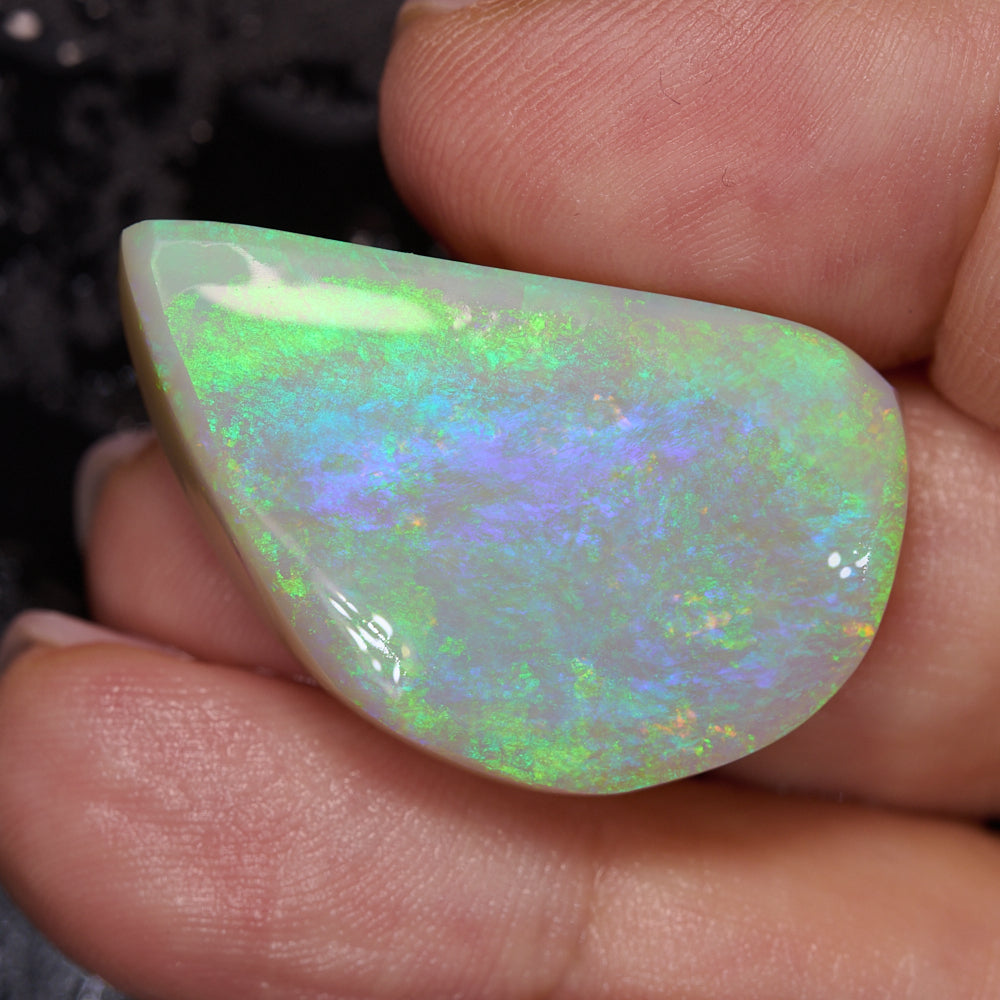 35.6 cts Rough Opal Lightning Ridge -Rub