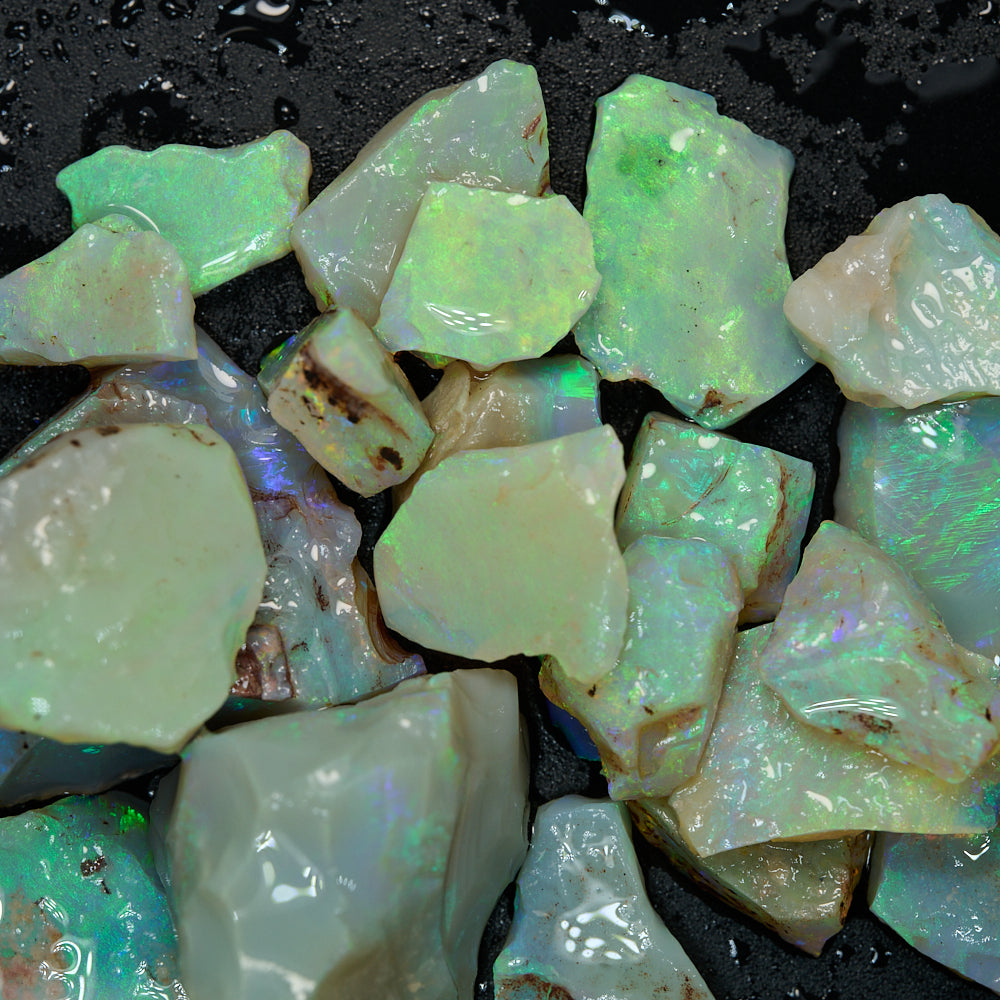130 cts Rough Opal Lightning Ridge - Seam Opal 21 pcs