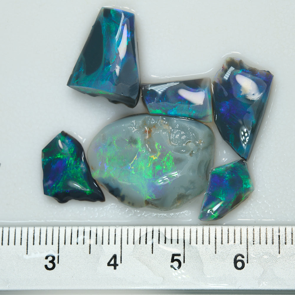 21 cts Rough Black Opal Parcel Lightning Ridge Rubs CMR