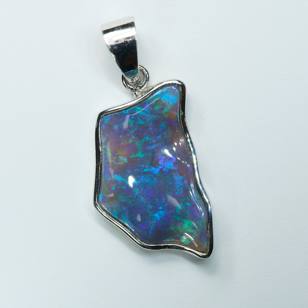 2.26 g Lightning Ridge Solid Black Opal Pendant Silver L30.9 mm Carving