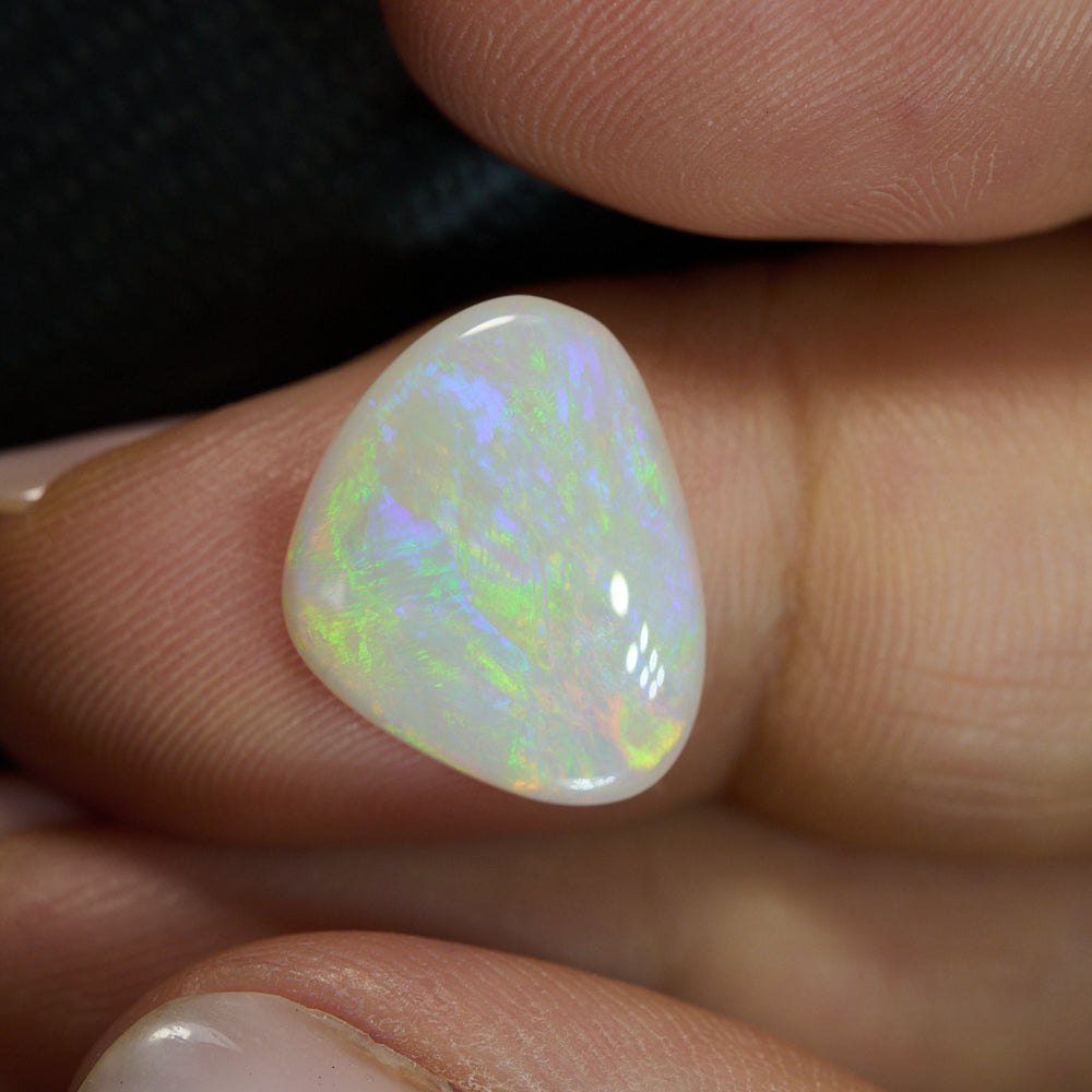 3.78 cts Light Solid Opal Stone Lightning Ridge