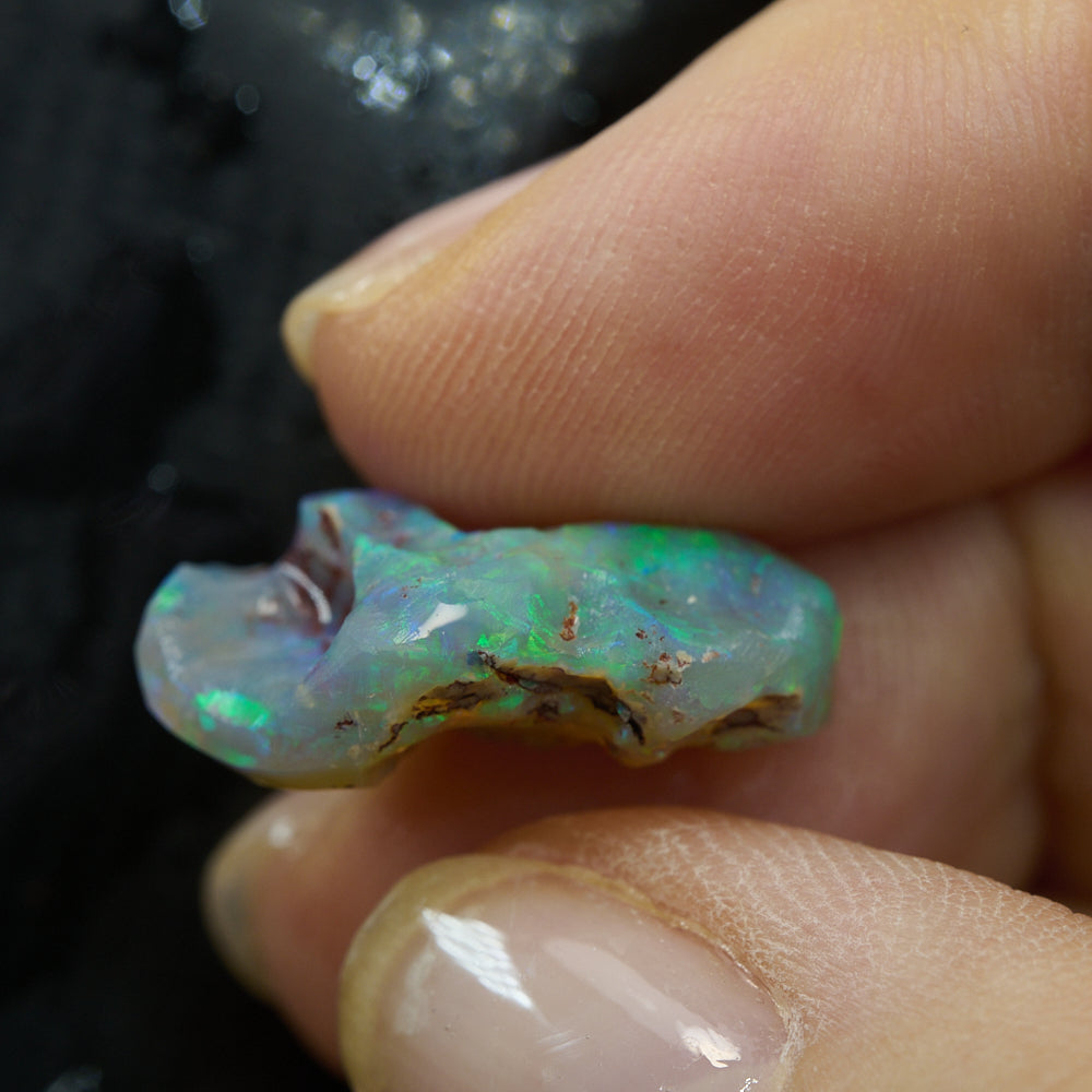 10.0 cts  Rough Opal Lightning Ridge for Carving -Nobby