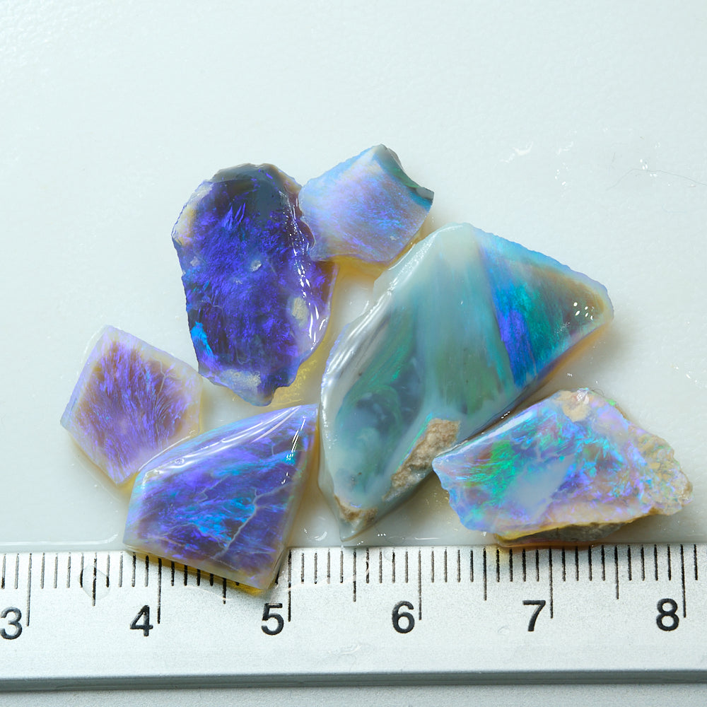 30.2 cts Rough Opal Parcel Lightning Ridge Rubs -offcuts