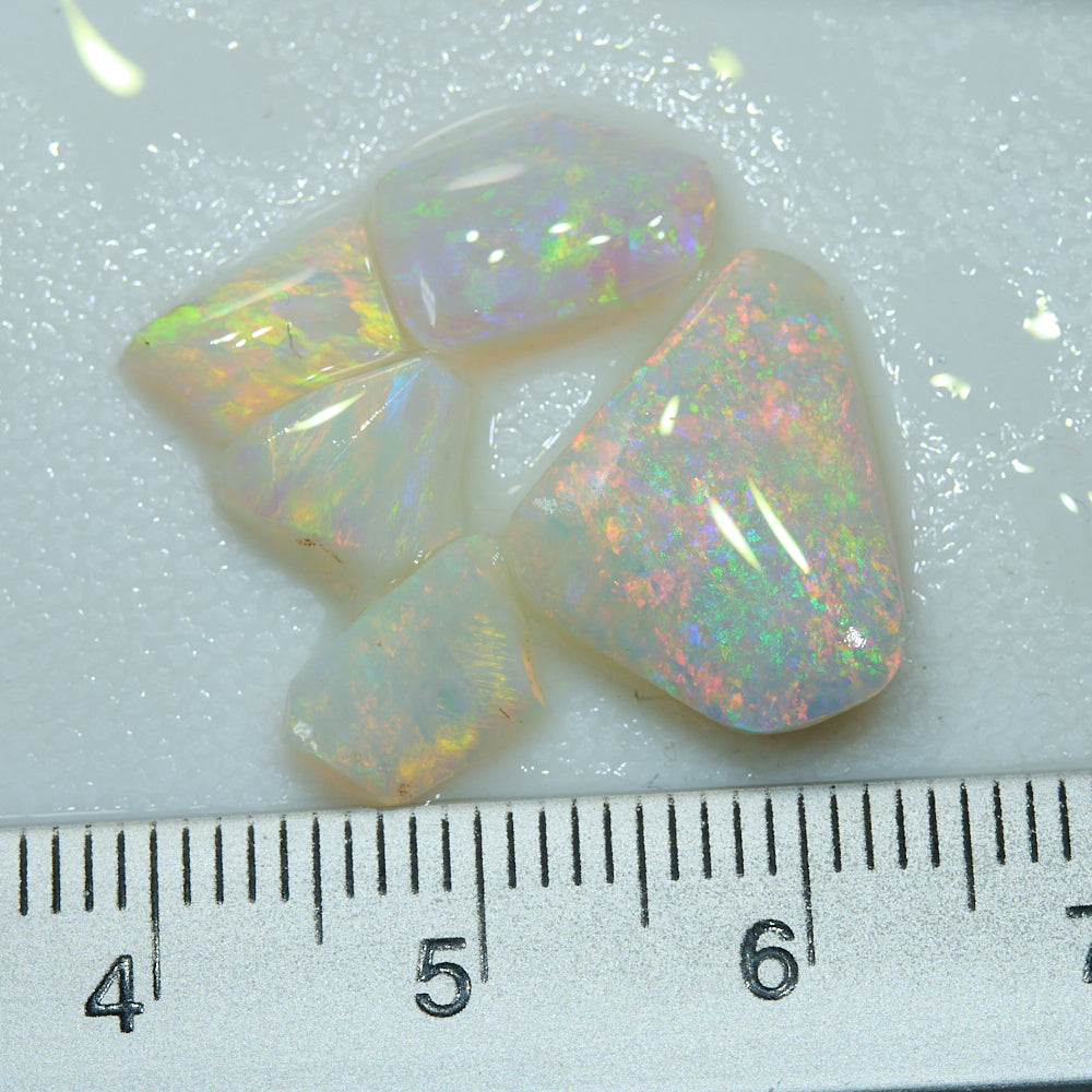 7.75 cts Rough Opal Parcel Lightning Ridge Rubs