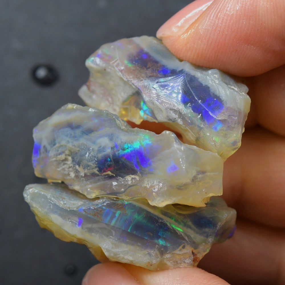 94 cts Rough Opal Parcel Lightning Ridge - Jelly Opal