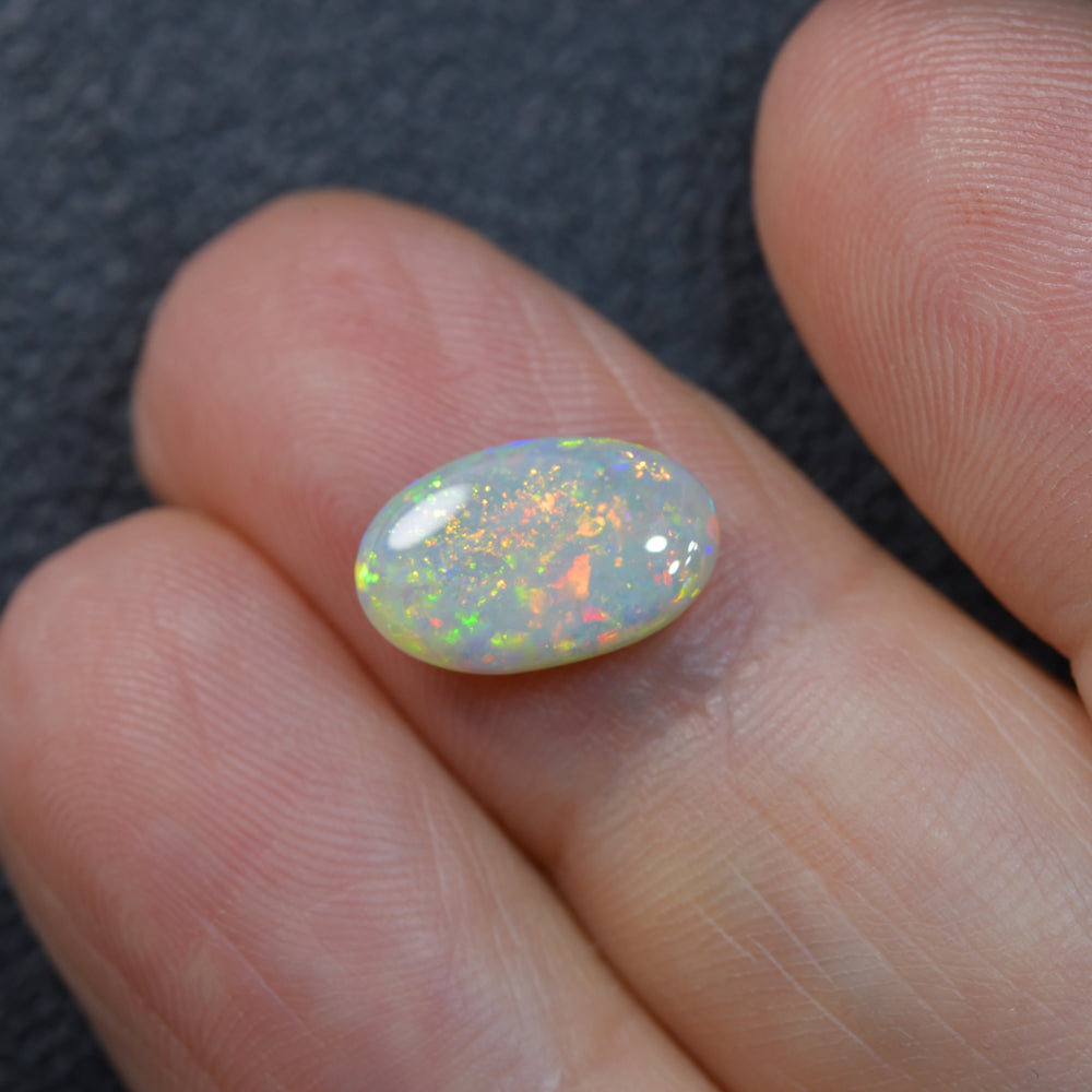 1.58 cts Light Solid Opal Stone Lightning Ridge