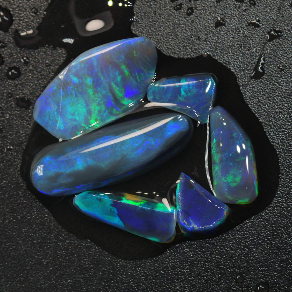 11.2 cts Rough Black Opal Parcel Lightning Ridge Rubs