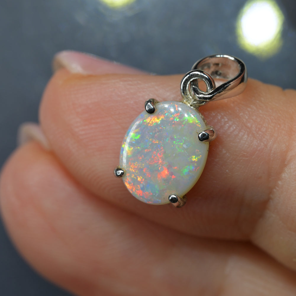 0.78 g Lightning Ridge Solid Opal Pendant Silver L18.2 mm