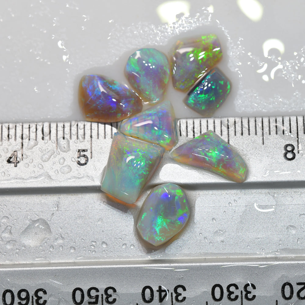 9.18 cts Rough Opal Parcel Lightning Ridge Rubs