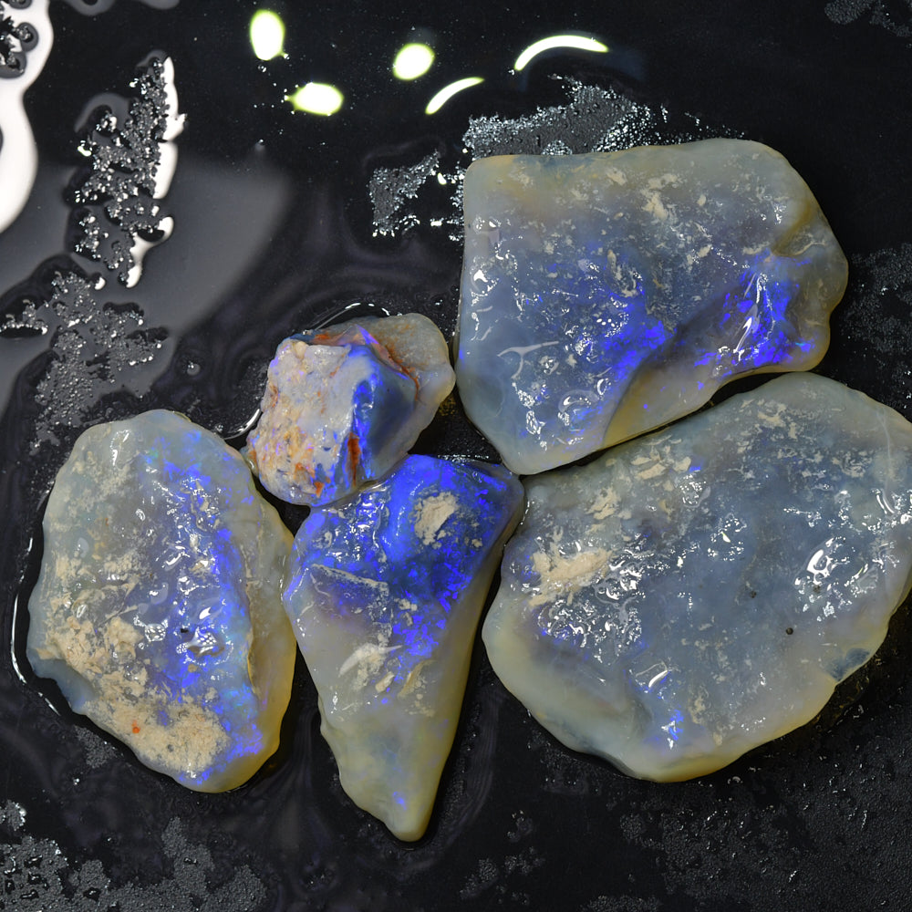 275 cts Lightning Ridge Rough Opal Parcel