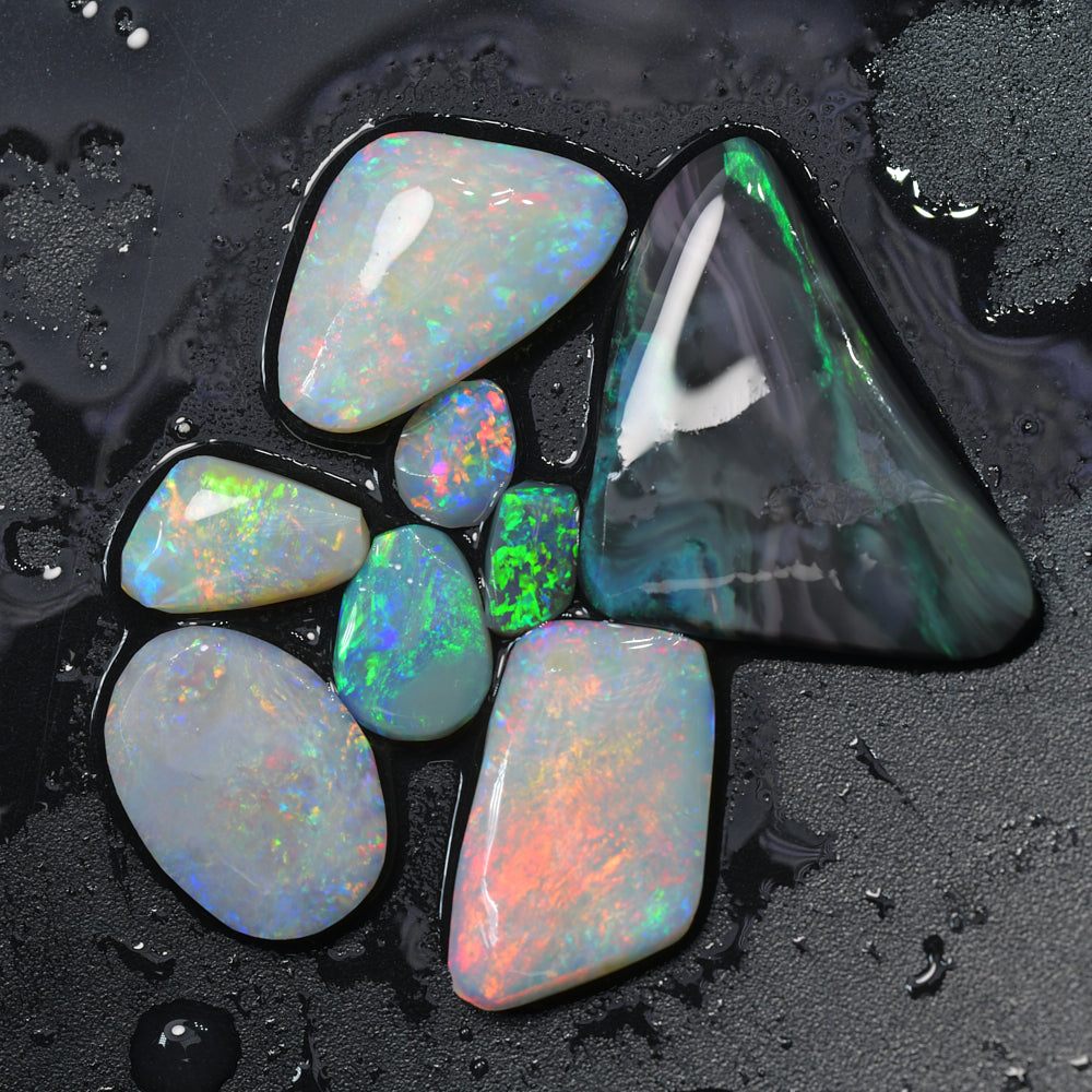 25.56 cts Rough Opal Parcel Lightning Ridge Rubs