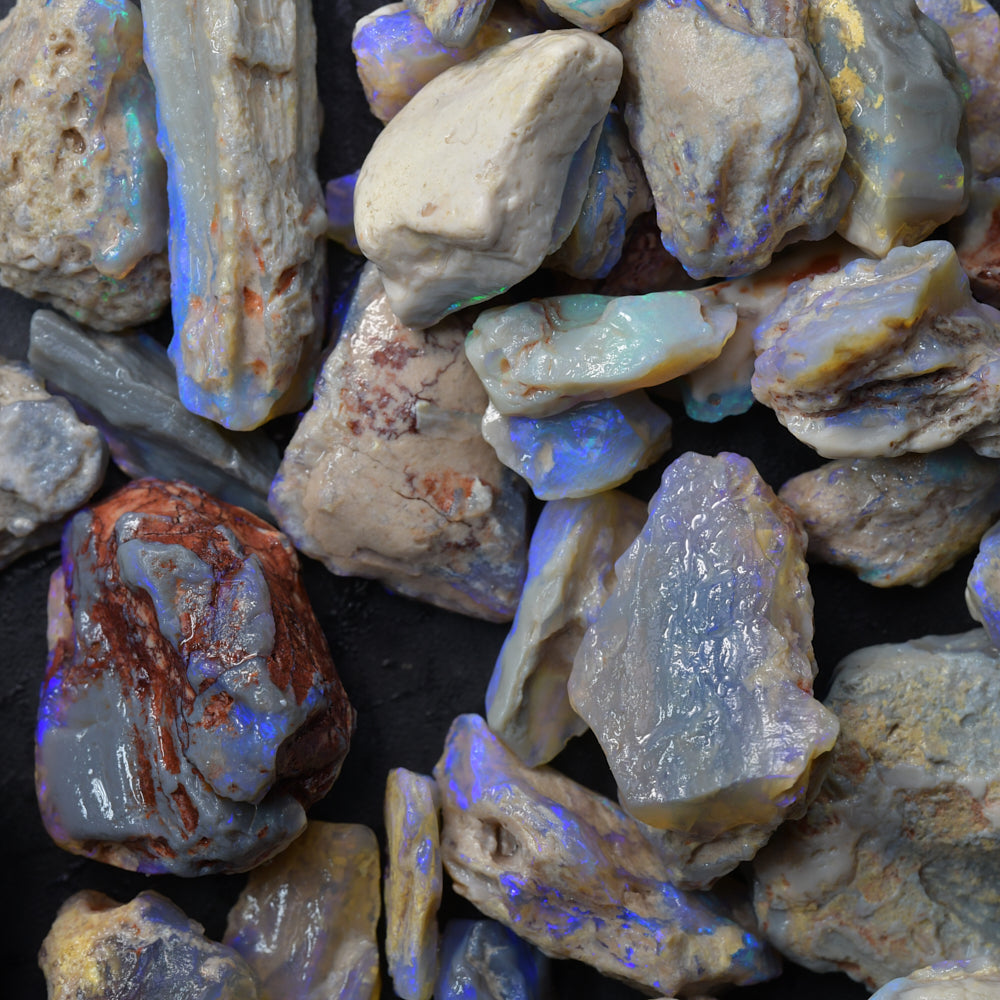 350 cts Rough Opal Lightning Ridge -Fossils