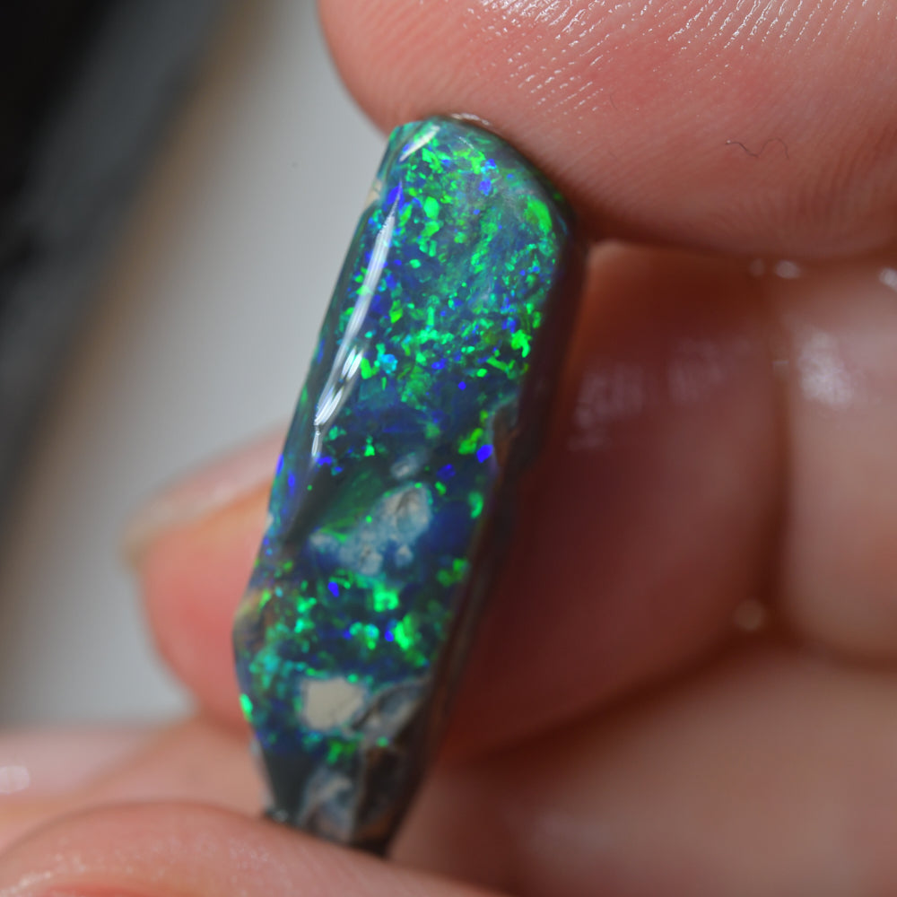 14.38 cts Rough Black Opal Lightning Ridge
