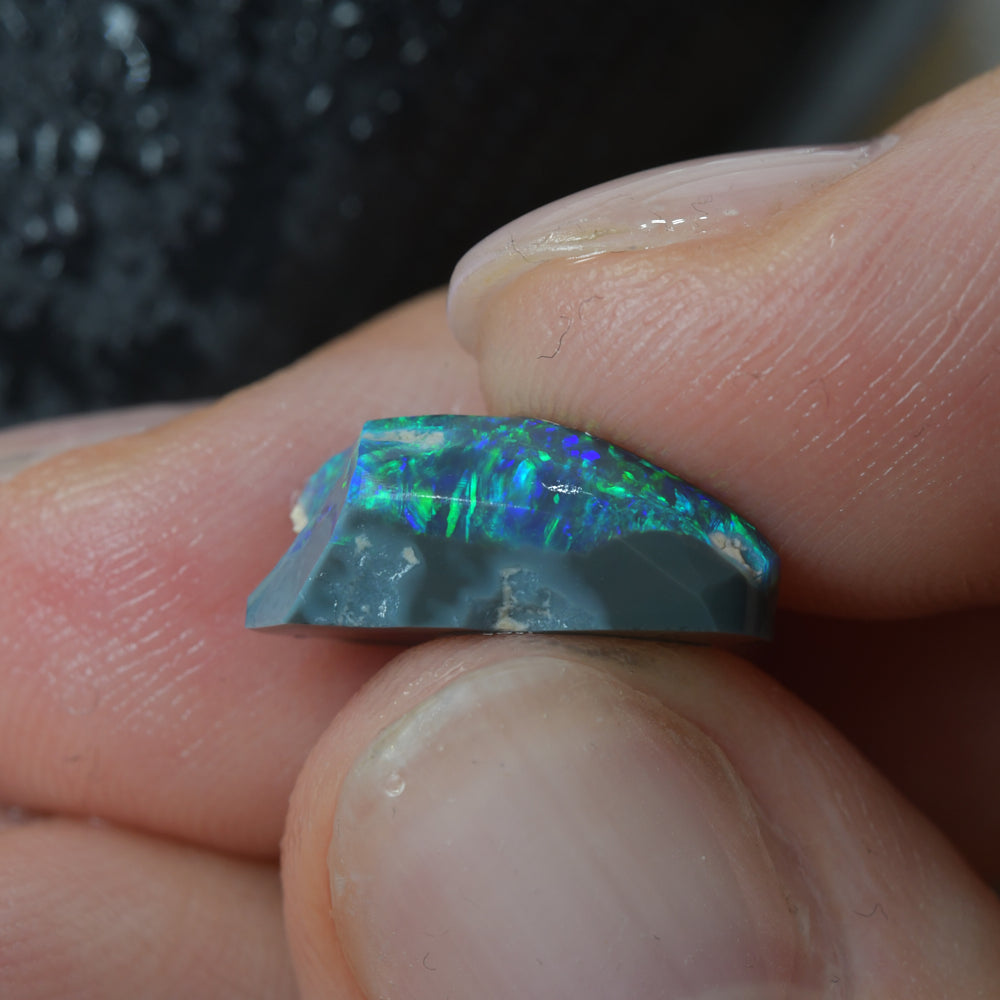 4.23 cts Rough Black Opal Lightning Ridge