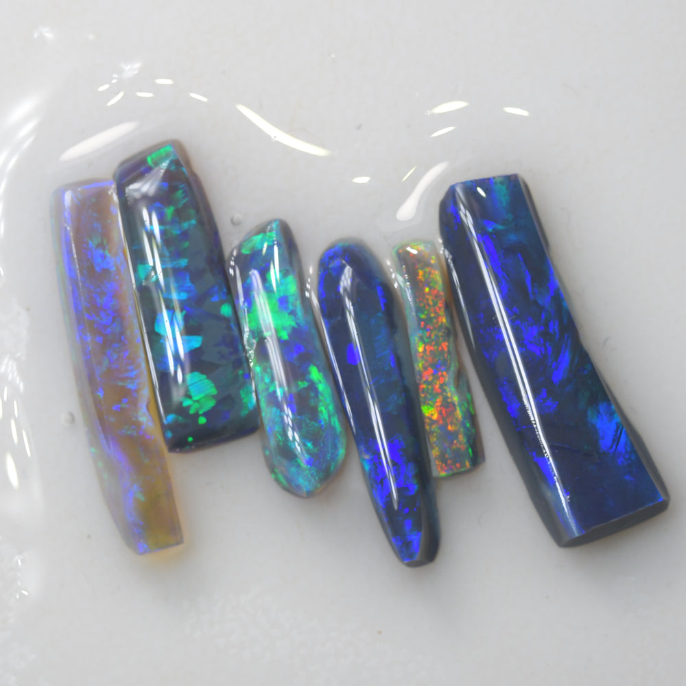 12.98 cts Gem Rough Black Opal Parcel Lightning Ridge Rubs