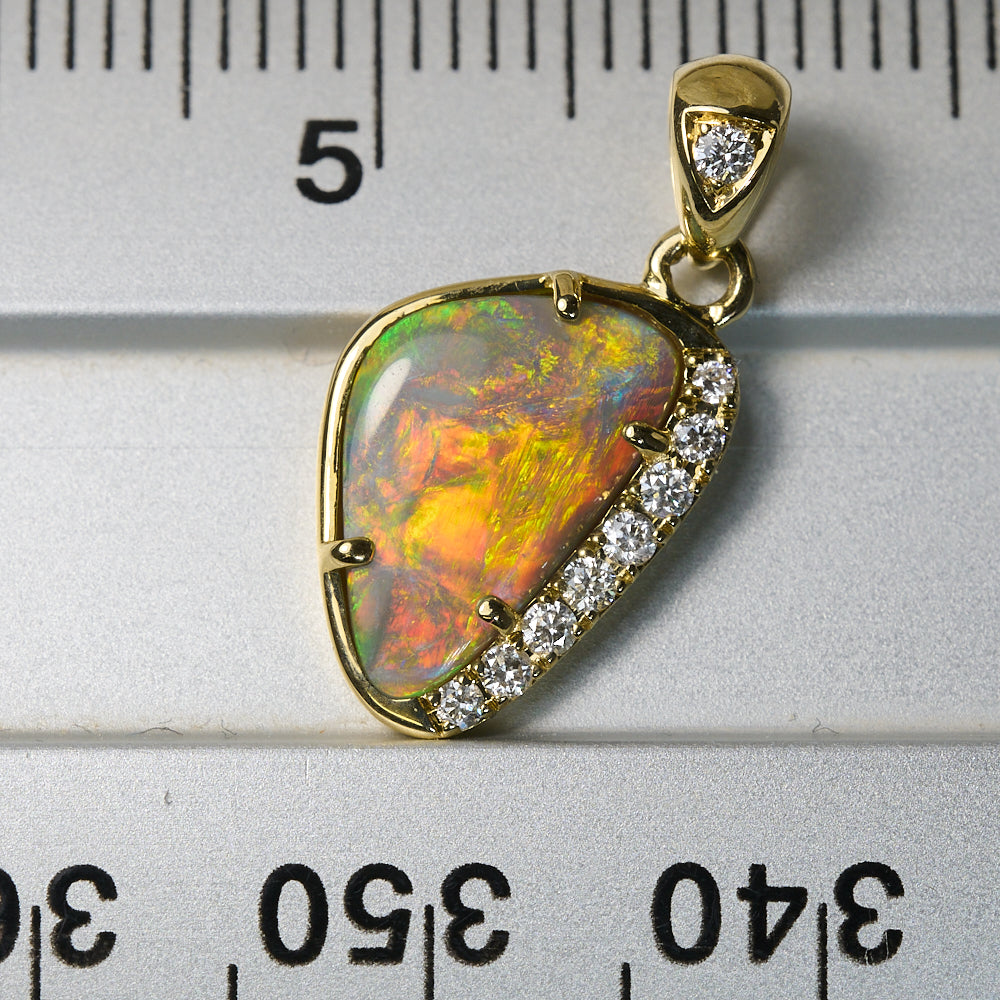 Genuine Opal Lightning Ridge Solid Pendant 14K Gold L 19.0 mm