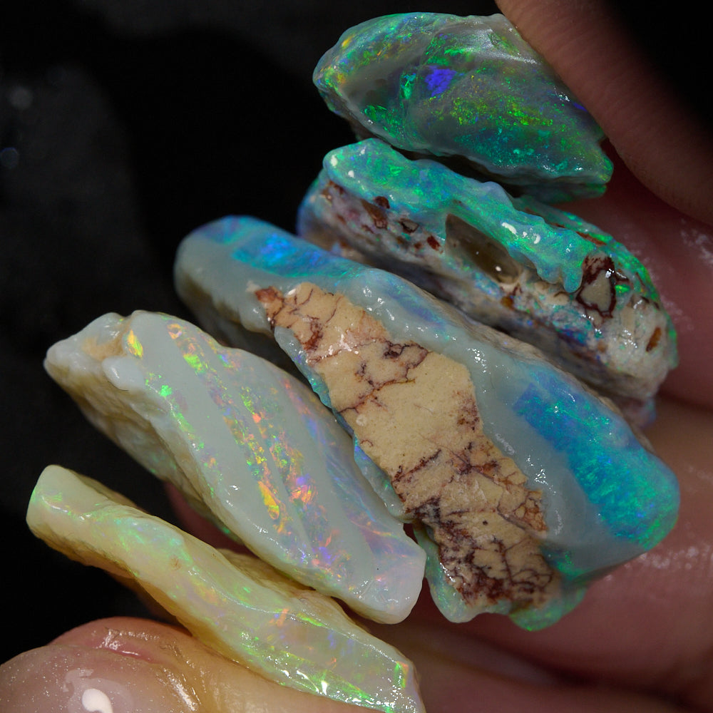 53 cts Rough Opal Parcel  Lightning Ridge -Mine Run