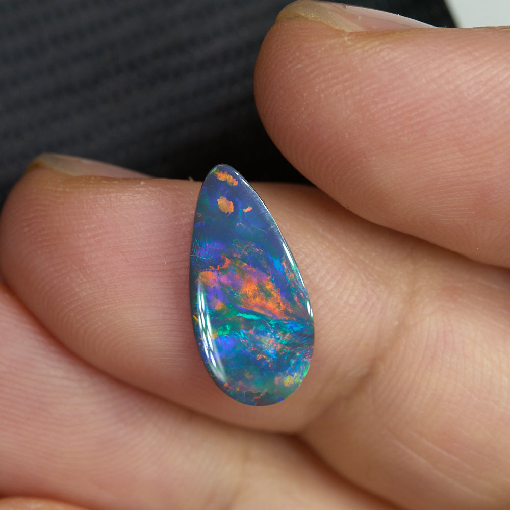 1.46 cts Black Opal cut, not set (Lightning Ridge)
