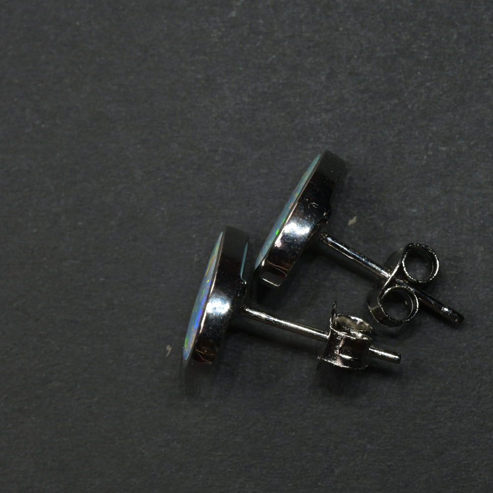 1.28 g Doublet Opal Earrings in 925 Sterling Silver