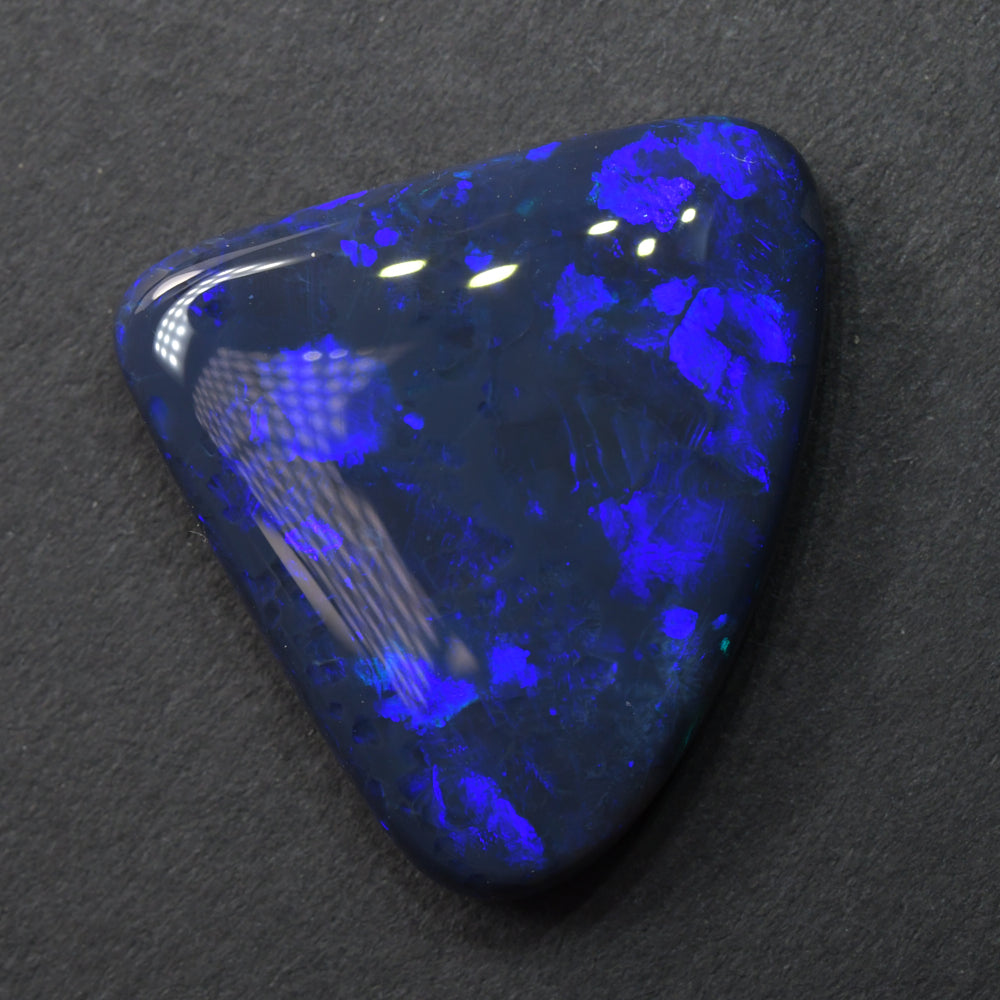 11.8 cts Black Opal cut, not set (Lightning Ridge)