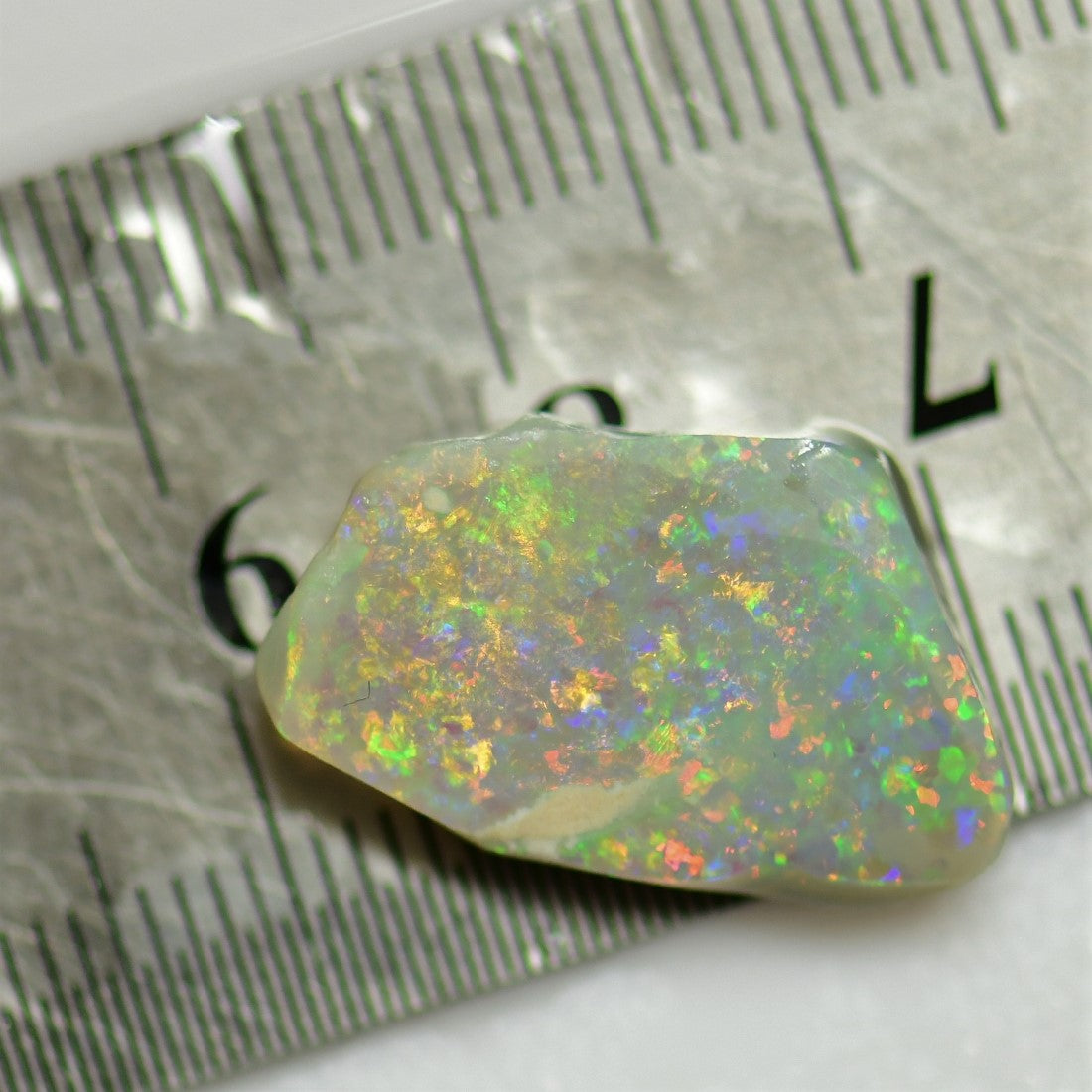 8.1 cts Australian Opal, Lightning Ridge, Solid Rough Rub
