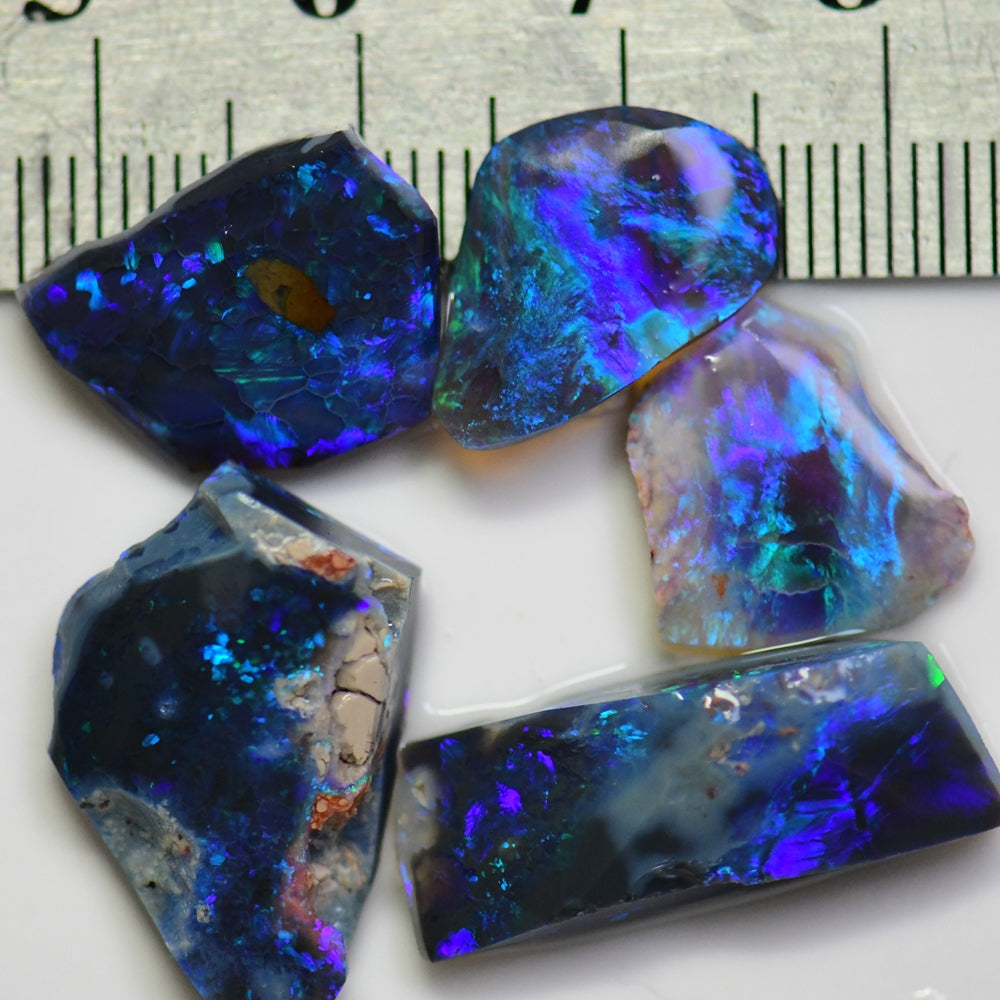 gems black  opal