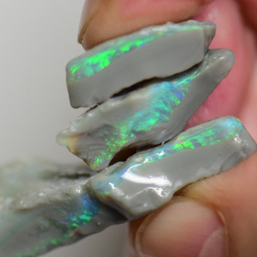 loose stone dark opal