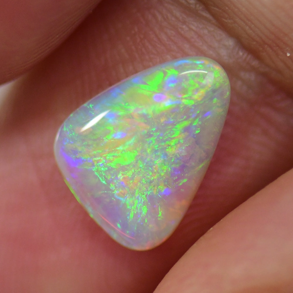1.33 cts Australian Solid Opal Cut Stone, Lightning Ridge