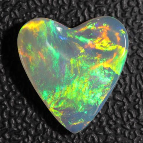 4.25 cts Australian Opal Lightning Ridge, Solid Crystal Carving Loose Stone