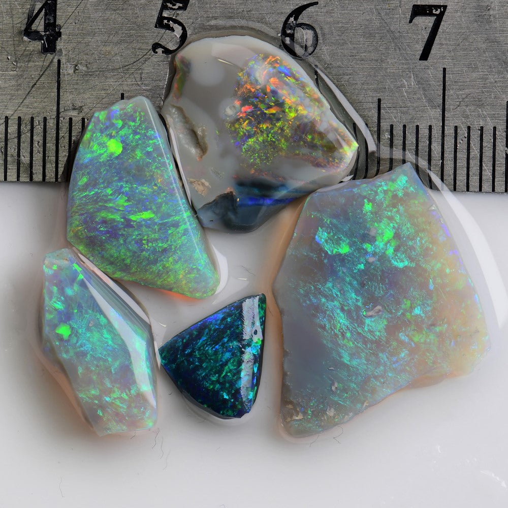 Rough opal parcel