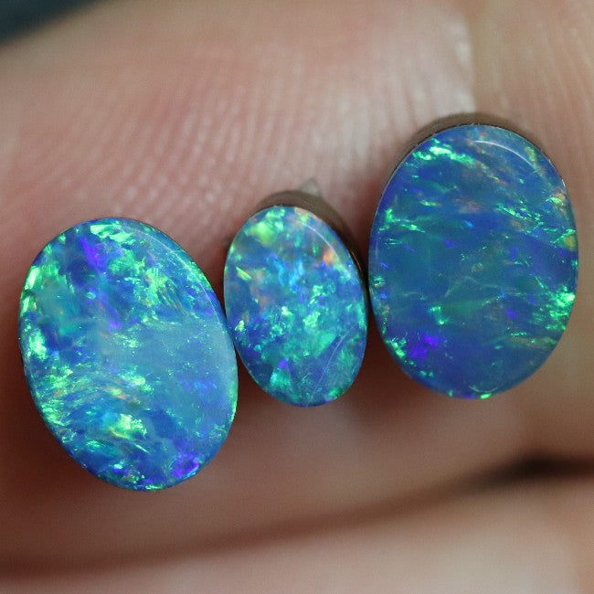 5.10 cts Australian Opal, Doublet Stone, Cabochon 3pcs