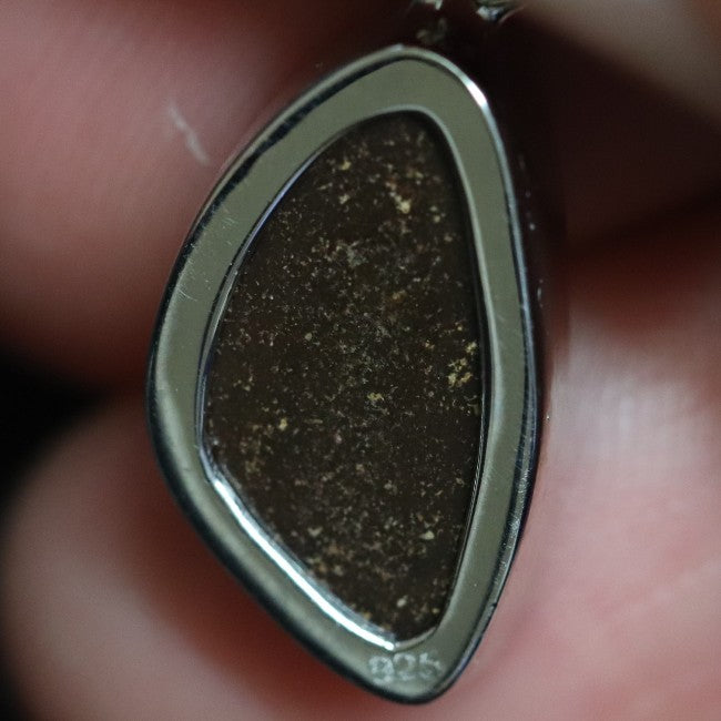 2.04 g Australian Boulder Opal with Silver Pendant : L 24.5 mm