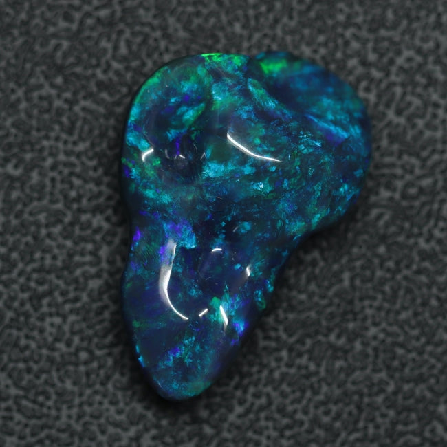 24.7 cts Australian Black Solid Opal Carving, Lightning Ridge CMR
