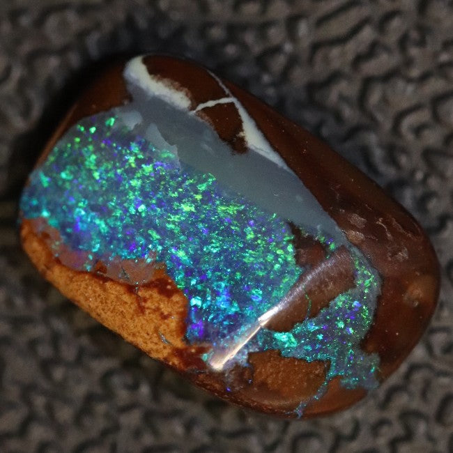 4.95 cts Australian Boulder Opal Cut Loose Stone