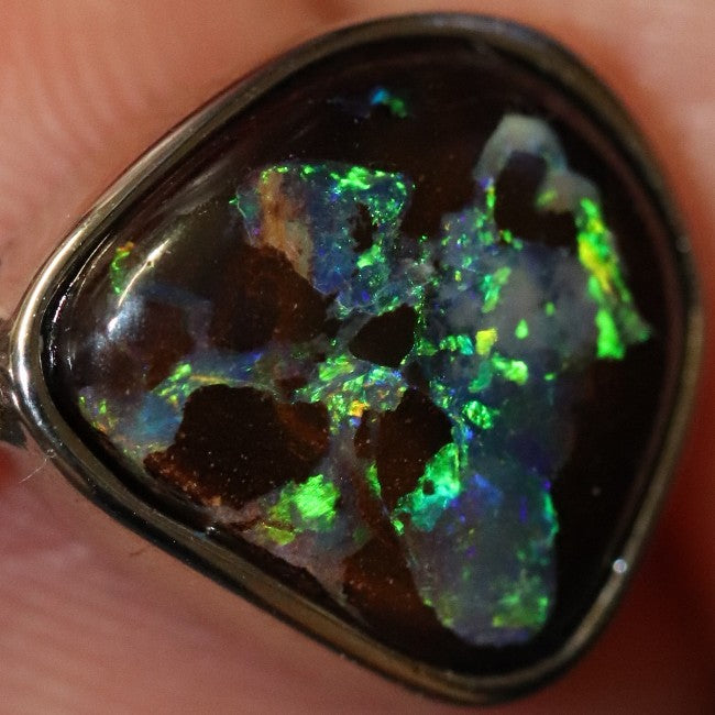 1.41 g Australian Boulder Opal with Silver Pendant : L 19.3 mm