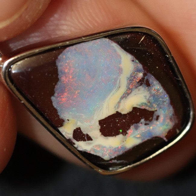 1.92 g Australian Boulder Opal with Silver Pendant : L 26.2 mm